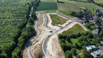 Holzweg Bild 1.jpg