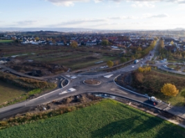 BG Vellmar Nord - Kreisverkehr mit Blick über BG.jpg